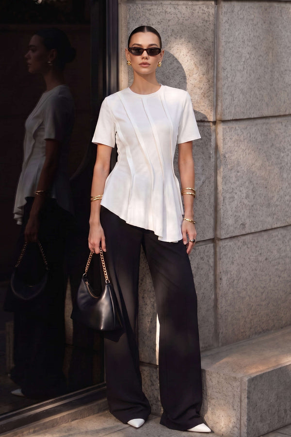 Effen asymmetrisch T-shirt met ronde hals en korte mouwen