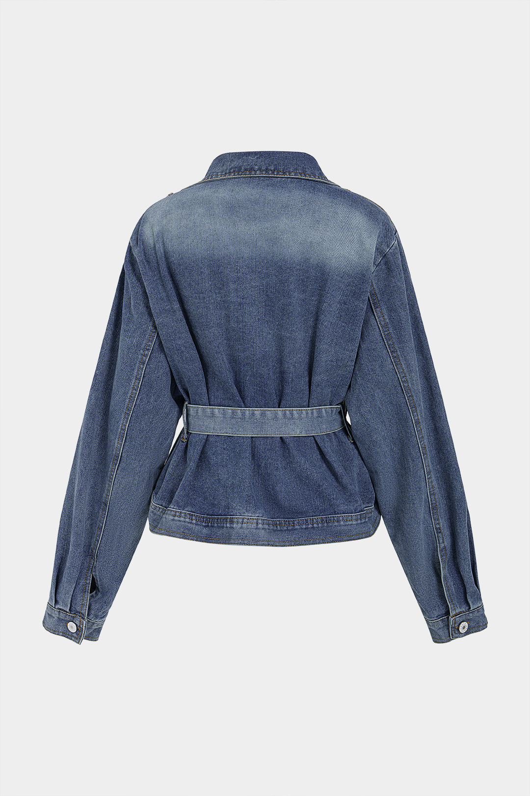 Denim jasje met zakken en riem