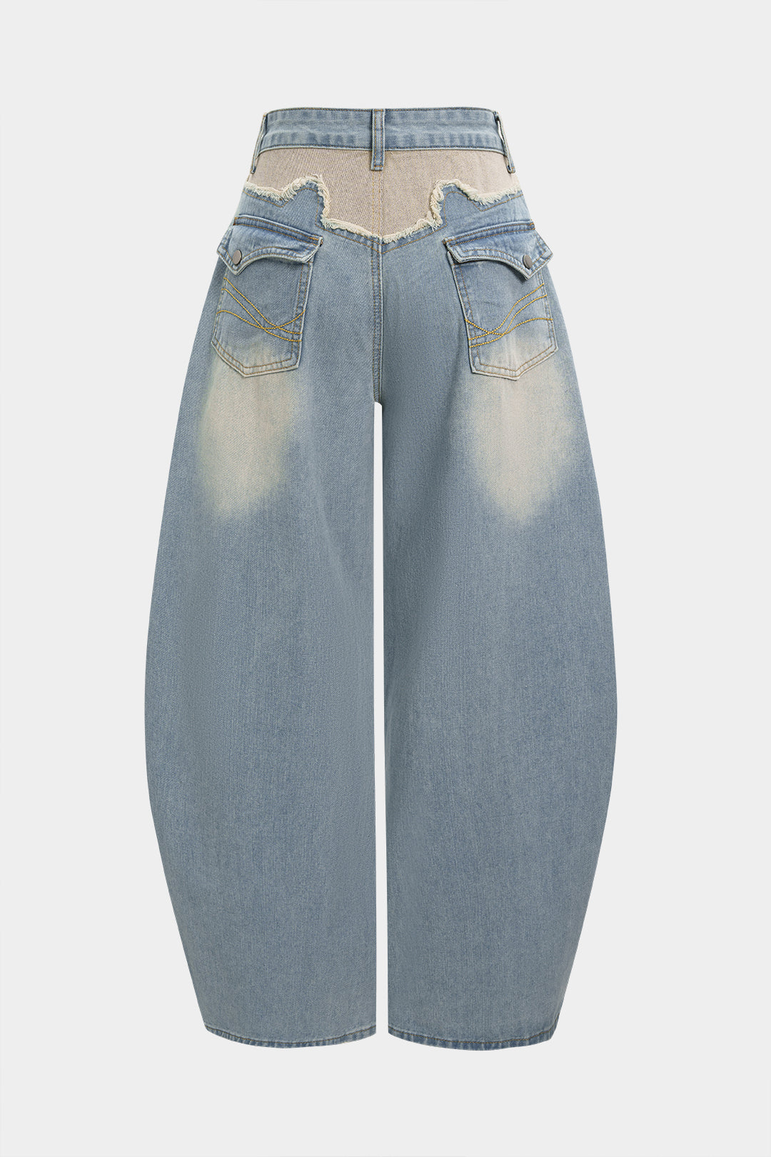 Jeans met knoopjes, zakken en wijde pijpen