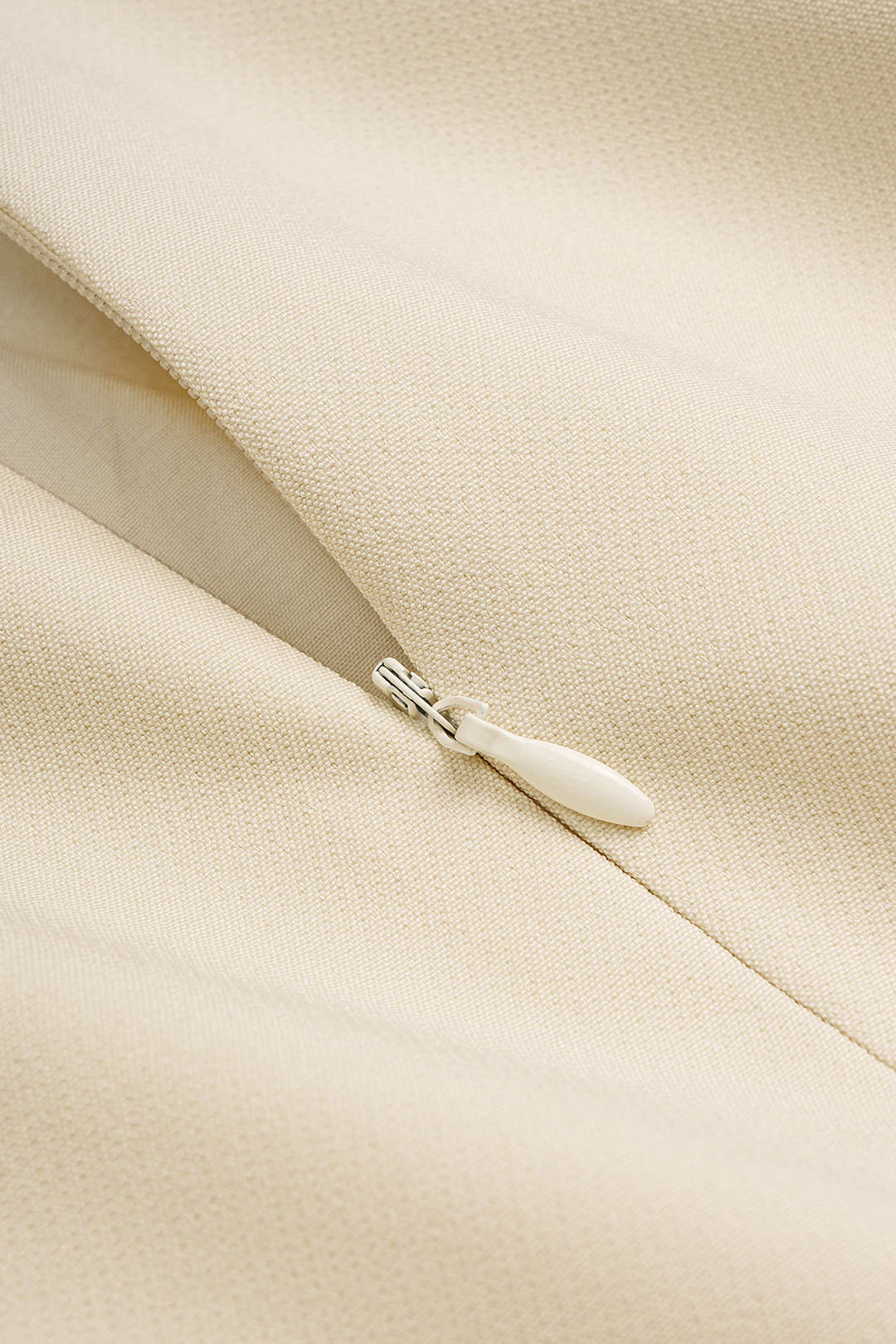 Rok met hoge taille en knoopjes