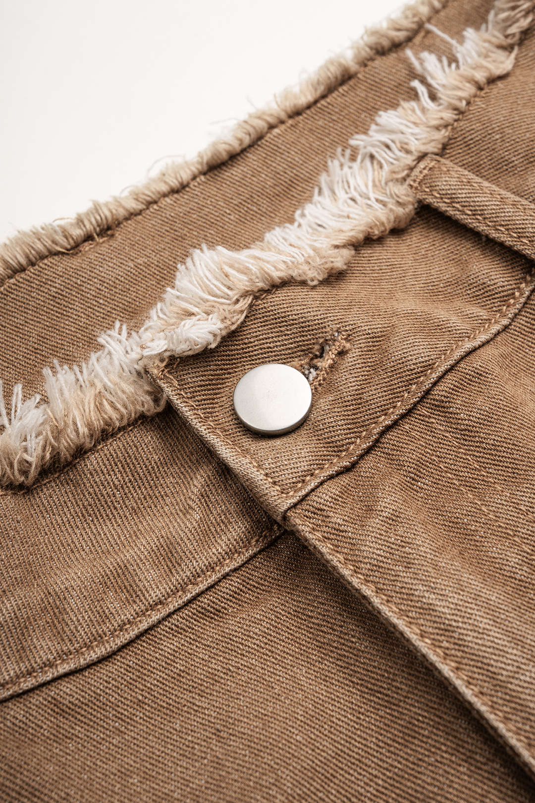 Jeans met zakken en rafelrand