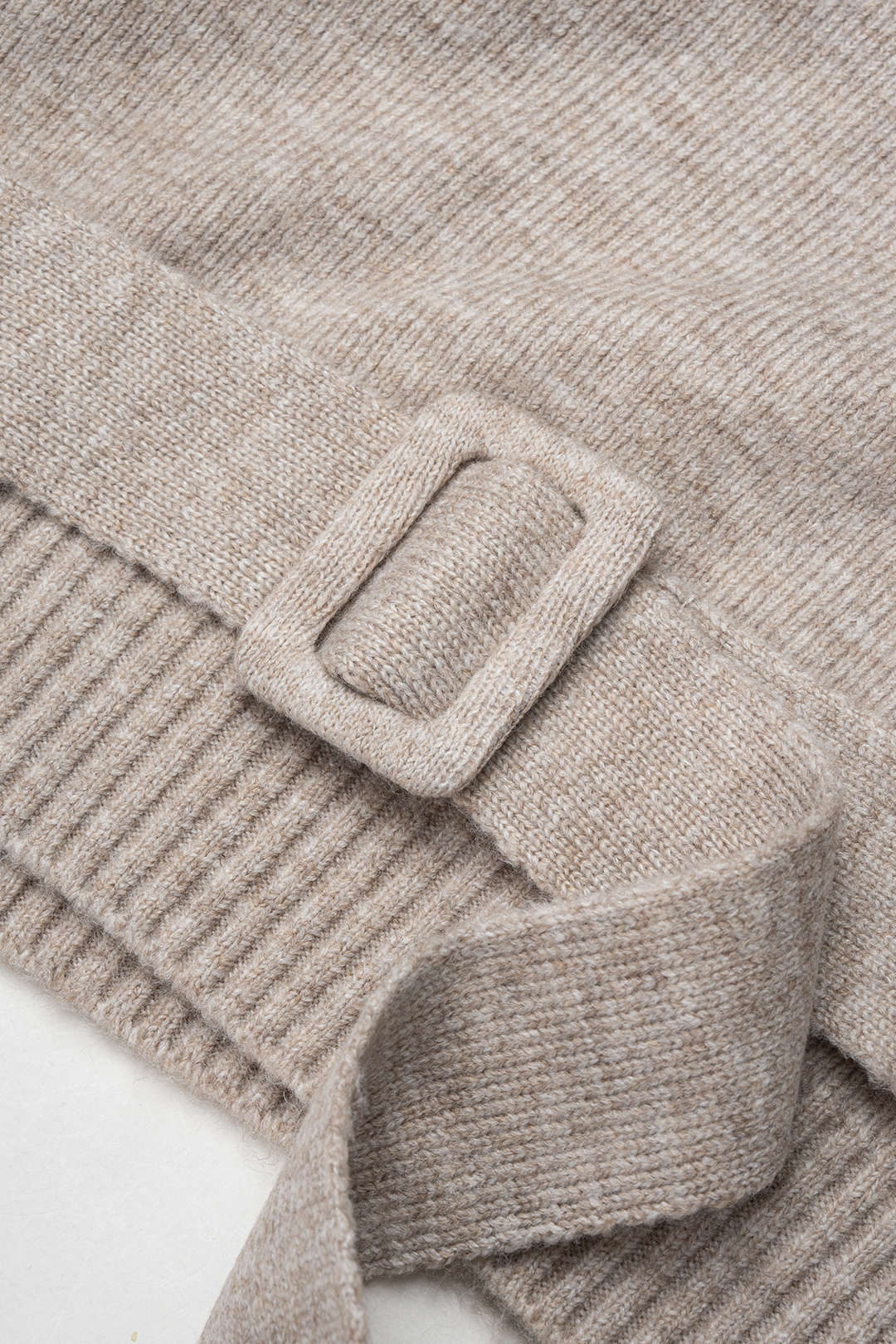 Gebreide set met sweater en broek