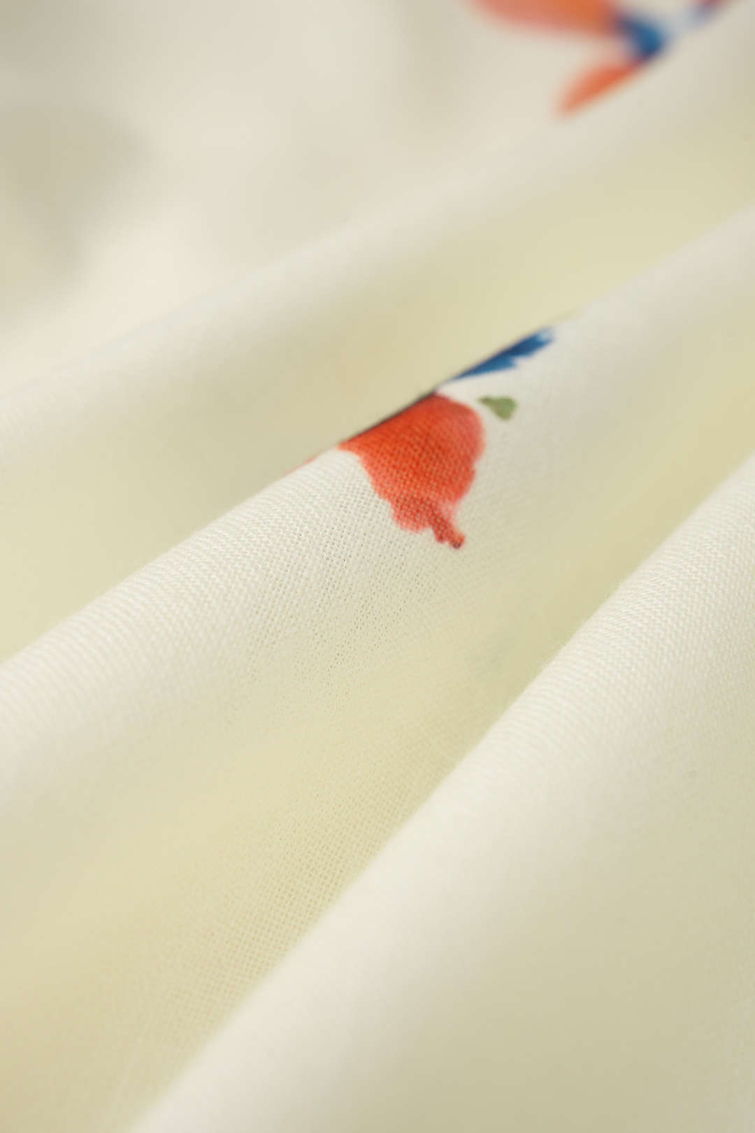 Midijurk met knoopjes, zakken en riem