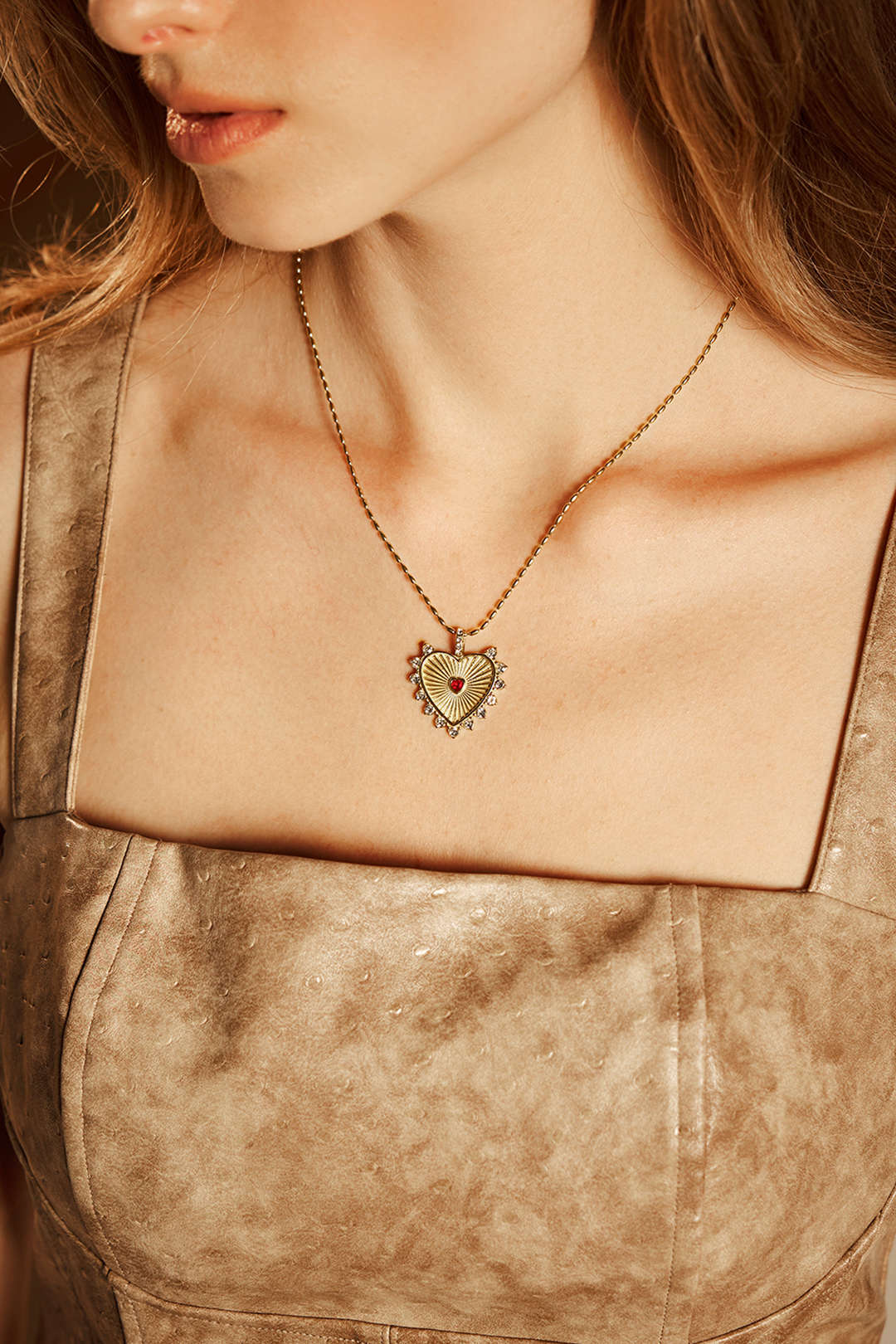 Ketting met hart en strass