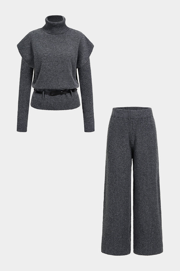 Gebreide broek met col, riem en korte mouwen