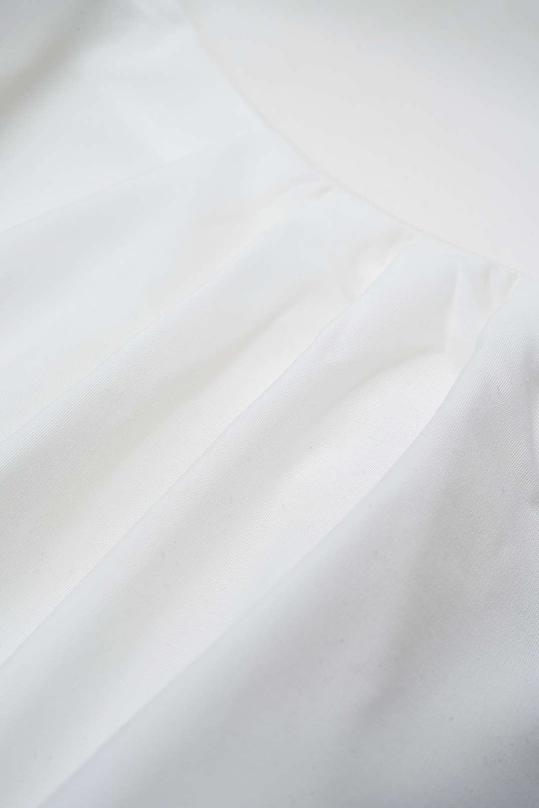 Blouse met blote schouders, ruches en lange mouwen