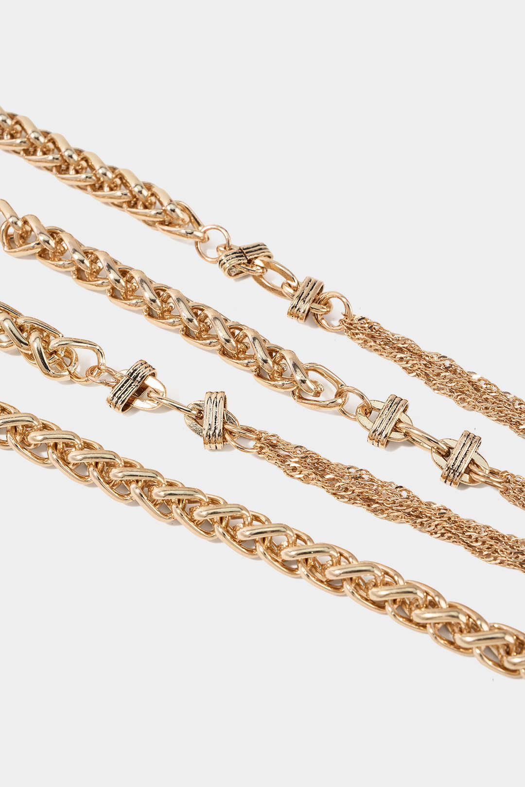 Metallic ketting met kettingdetail