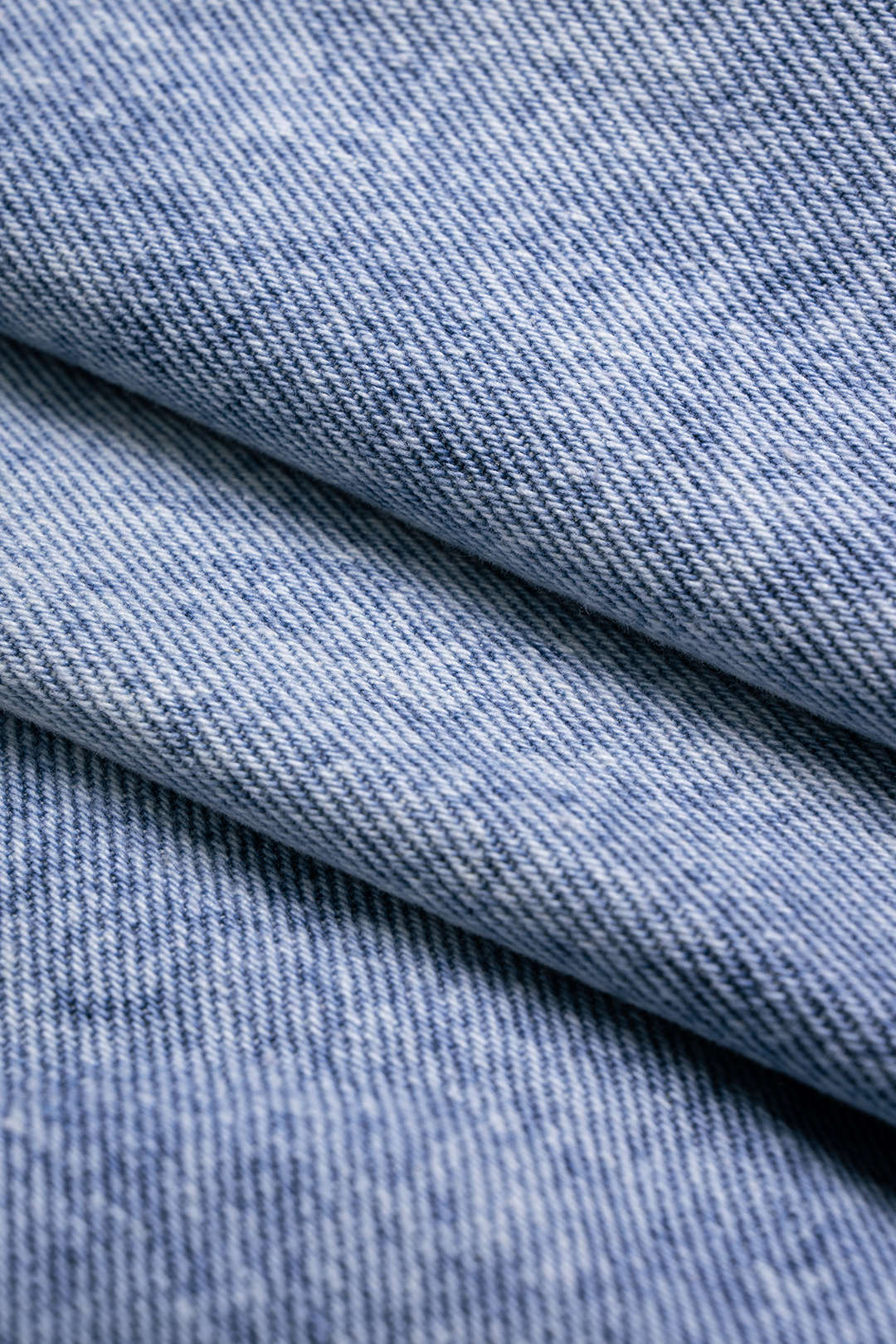 Denim tanktop met ronde hals en volants