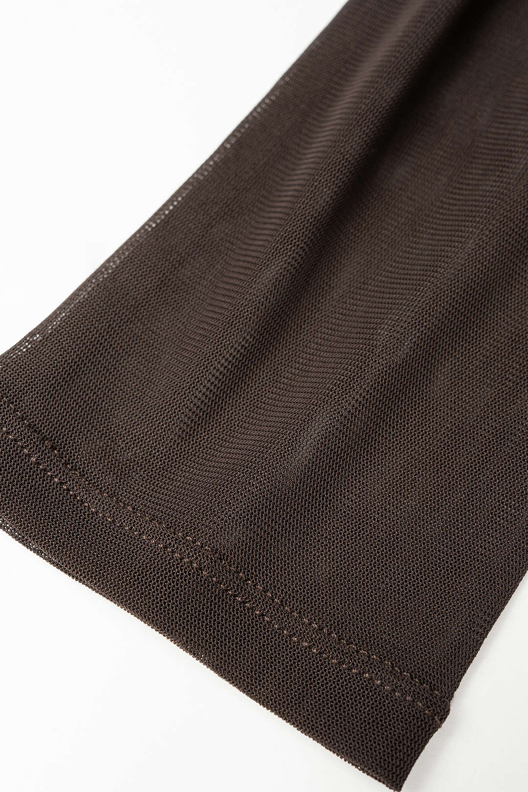Mesh asymmetrische maxijurk met één schouder en ruches