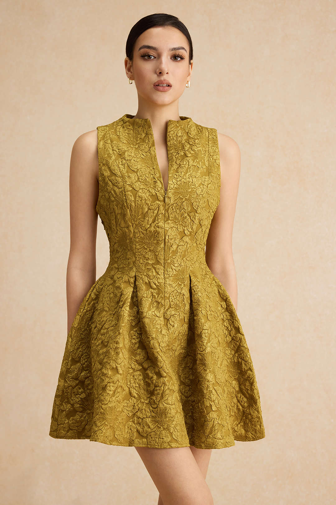 Alma - Jacquard mouwloze minijurk met ruches