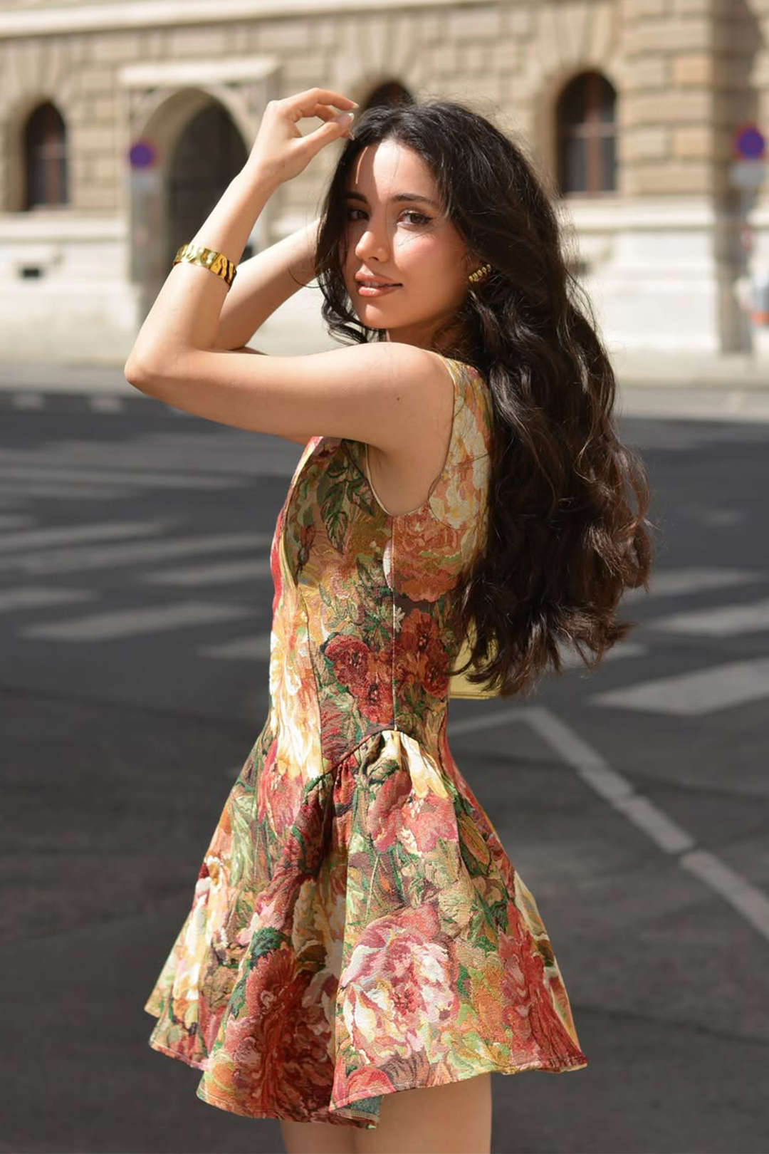 Luna - Jacquard mouwloze minijurk met ruches