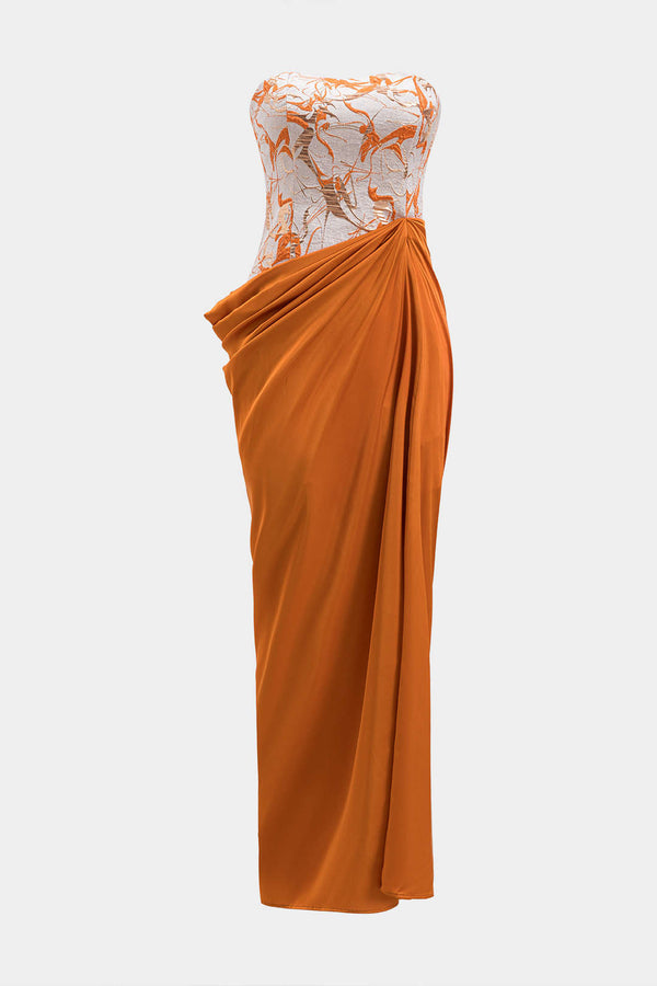 Satijnen jacquard maxijurk met ruches en strapless pasvorm
