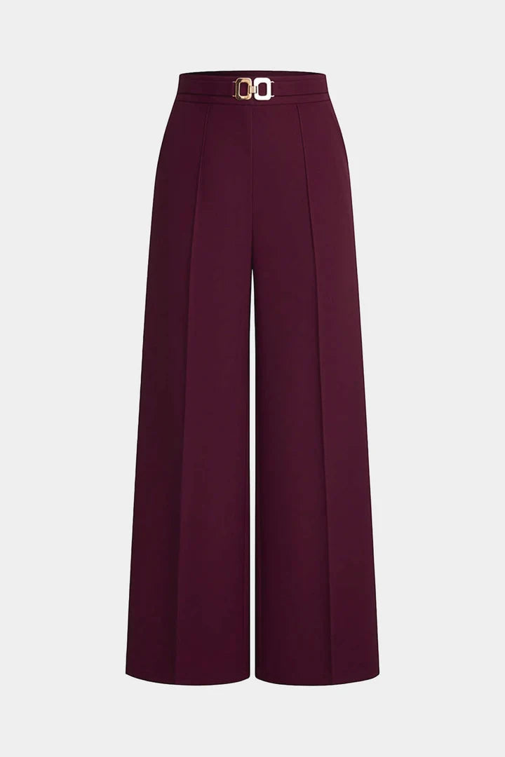 Solid trousers with a belt and wide legs