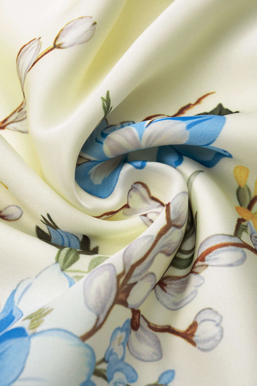 Bloemenprint metallic broek met strik en knoopjes