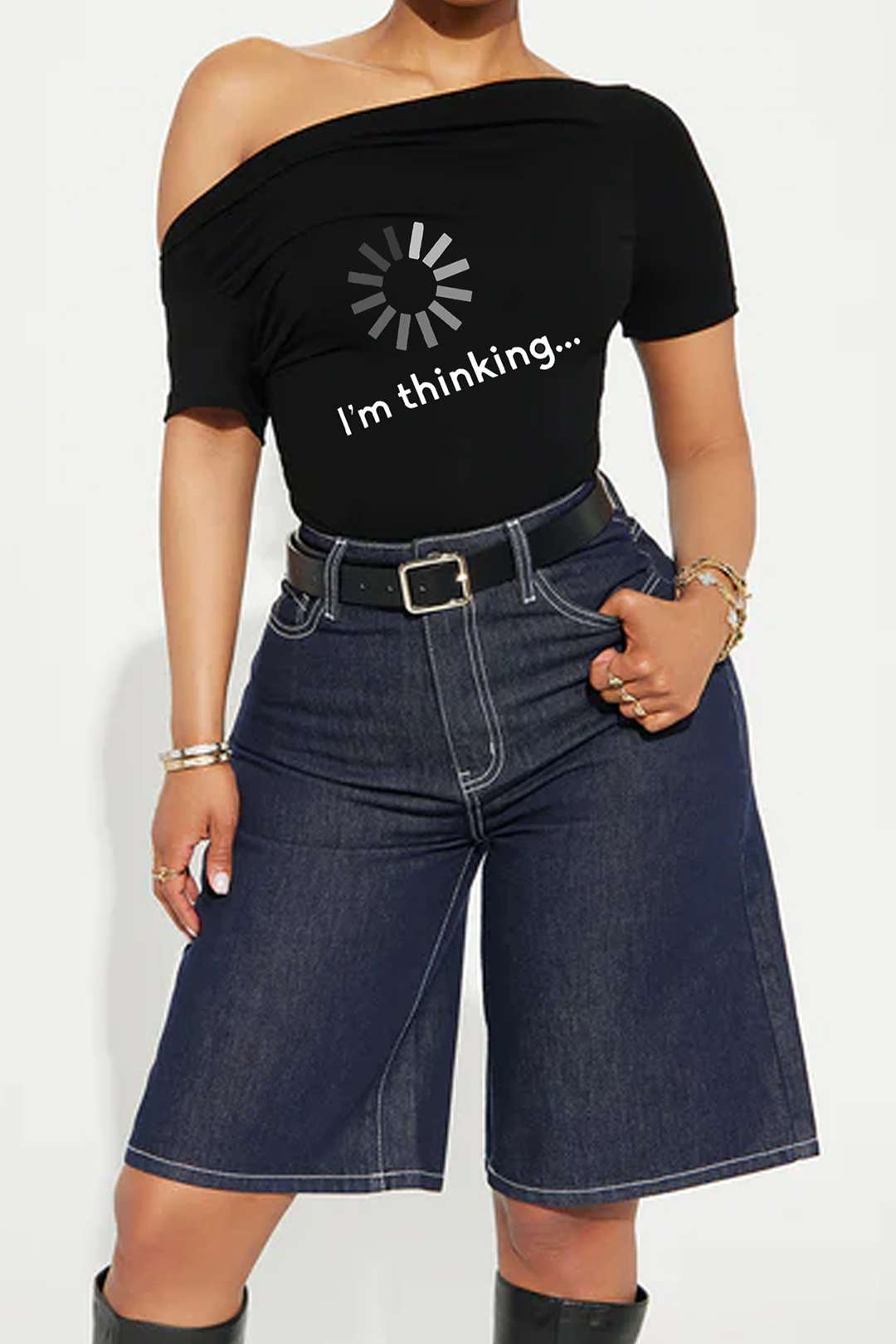 Dila - T-shirt met één schouder en korte mouwen