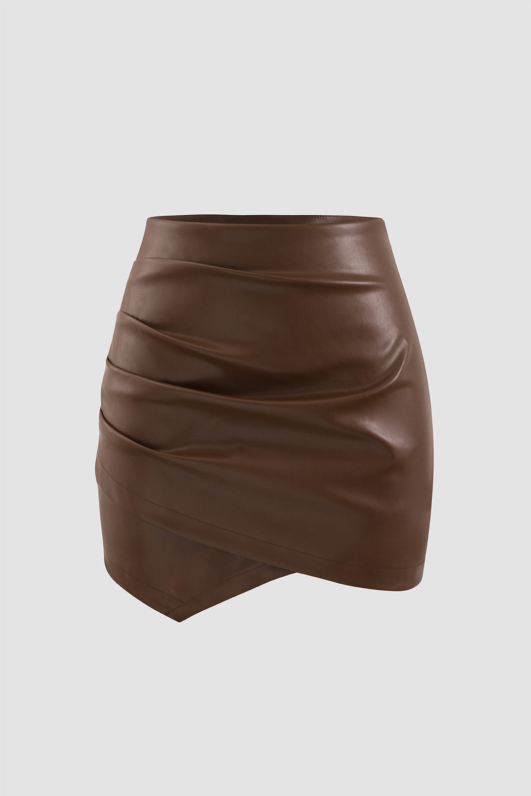 Asymmetrische leren-look minirok met ruches