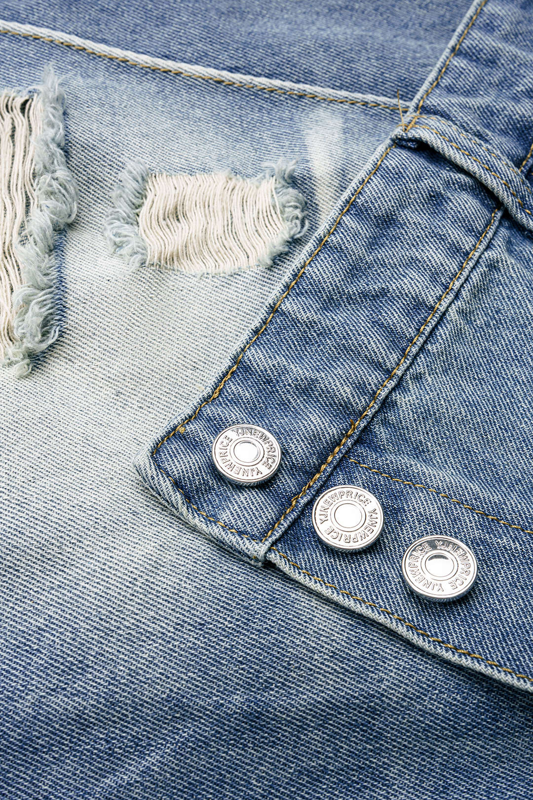 Denim short met hoge taille en rafelrand