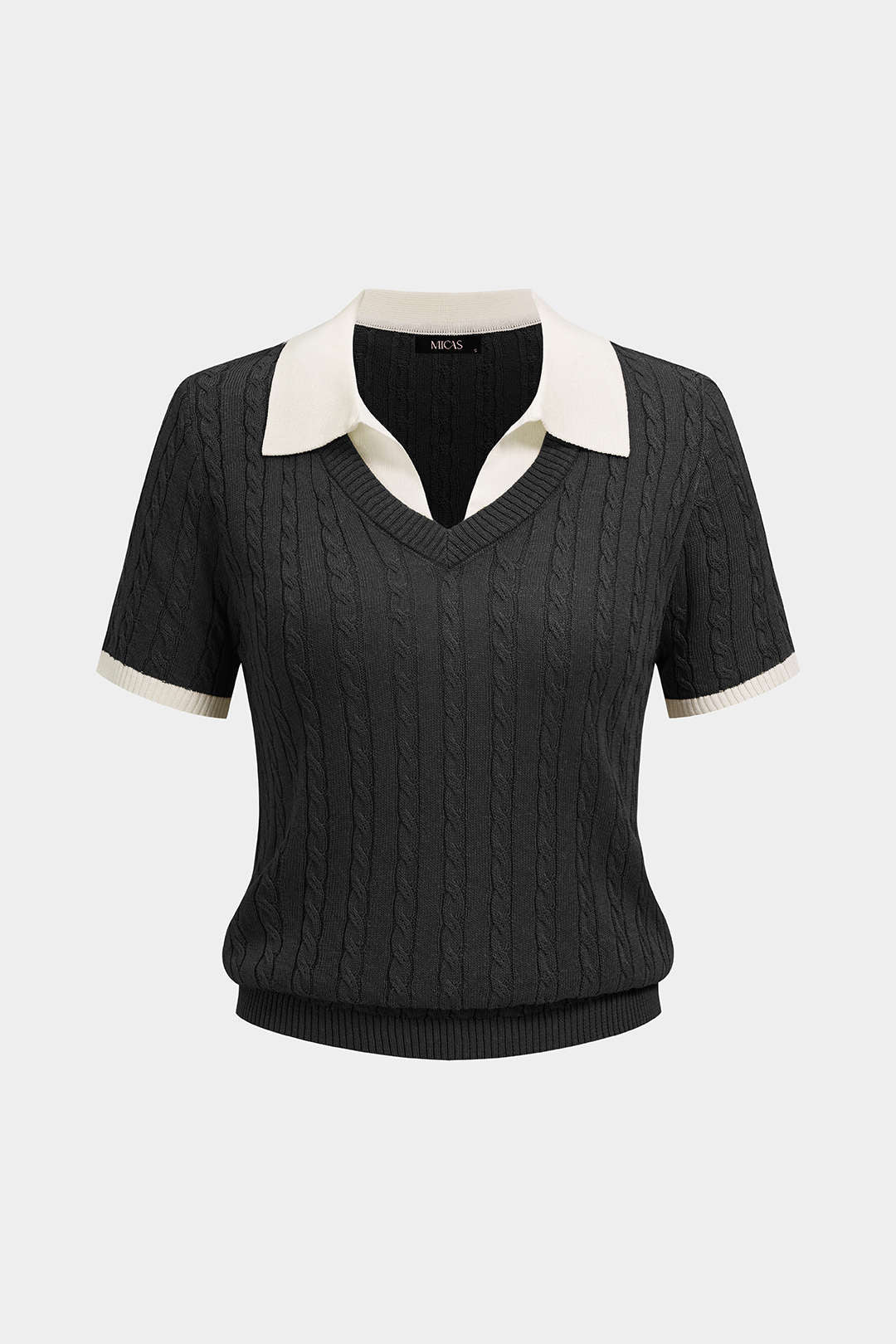 Gebreide top met revers en korte mouwen