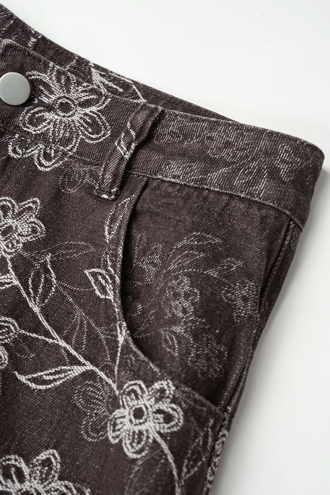 Bloemenprint jeans met zakken en ballonmodel