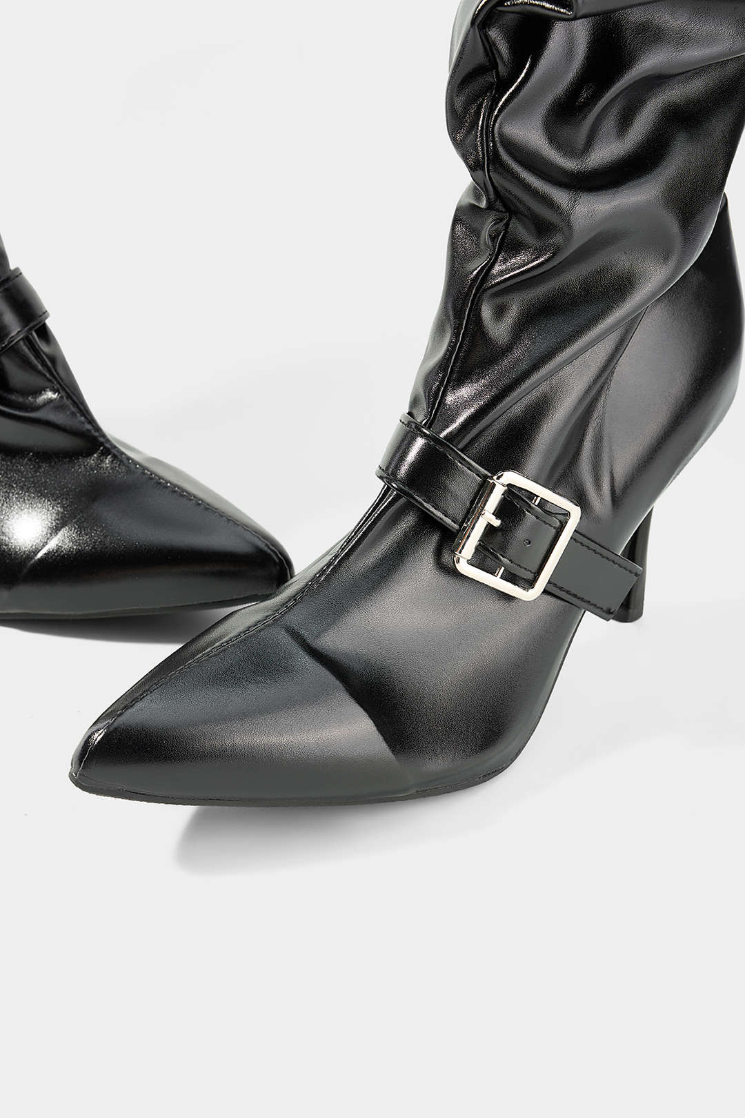 Pien - Leren-look kniehoge laarzen met ruches
