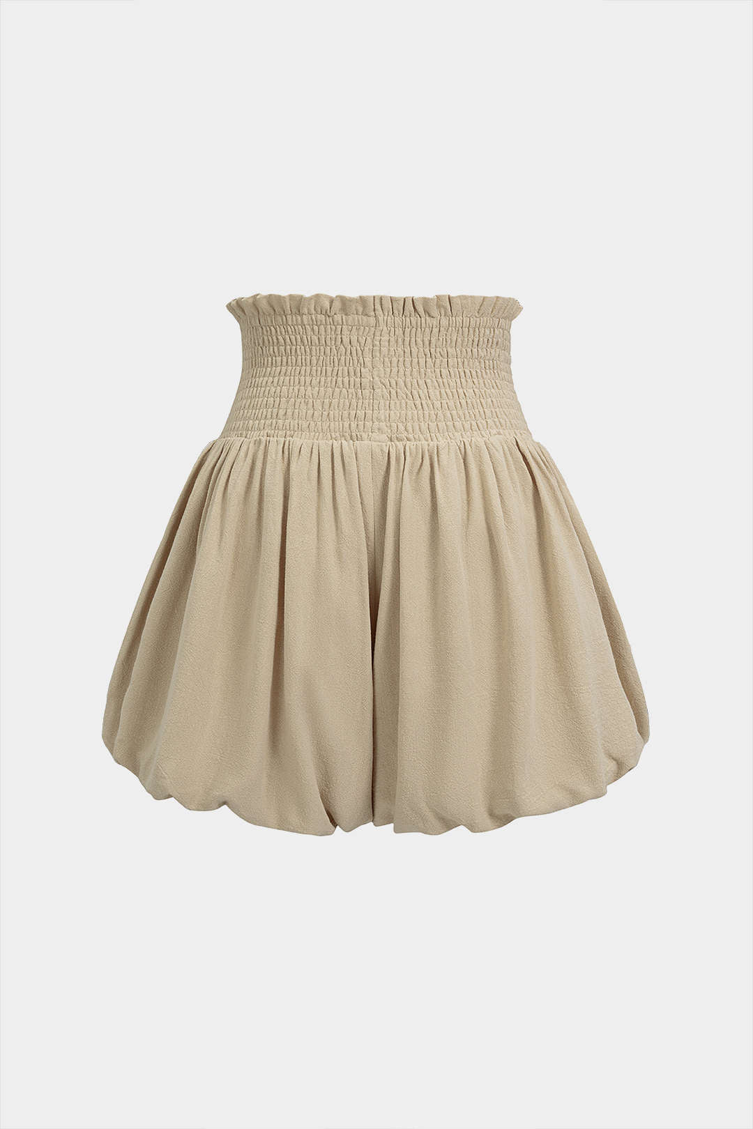 Short met hoge taille, smokwerk en ruches