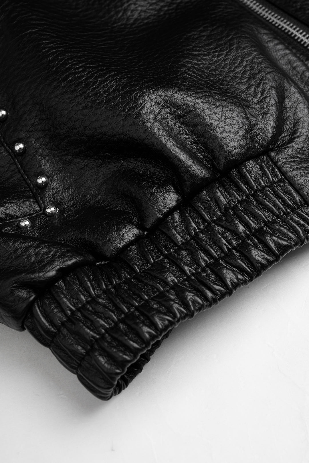 Leren-look jasje met studs