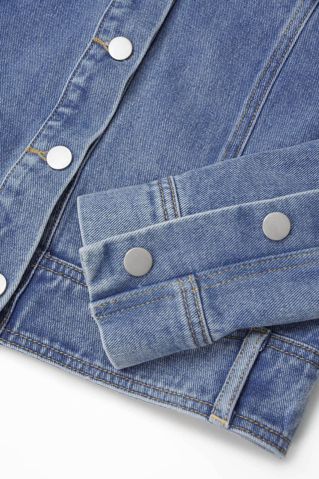 Denim jasje met revers en knoopjes