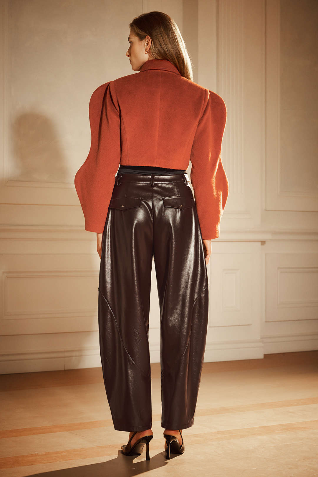 Cropped jasje met revers