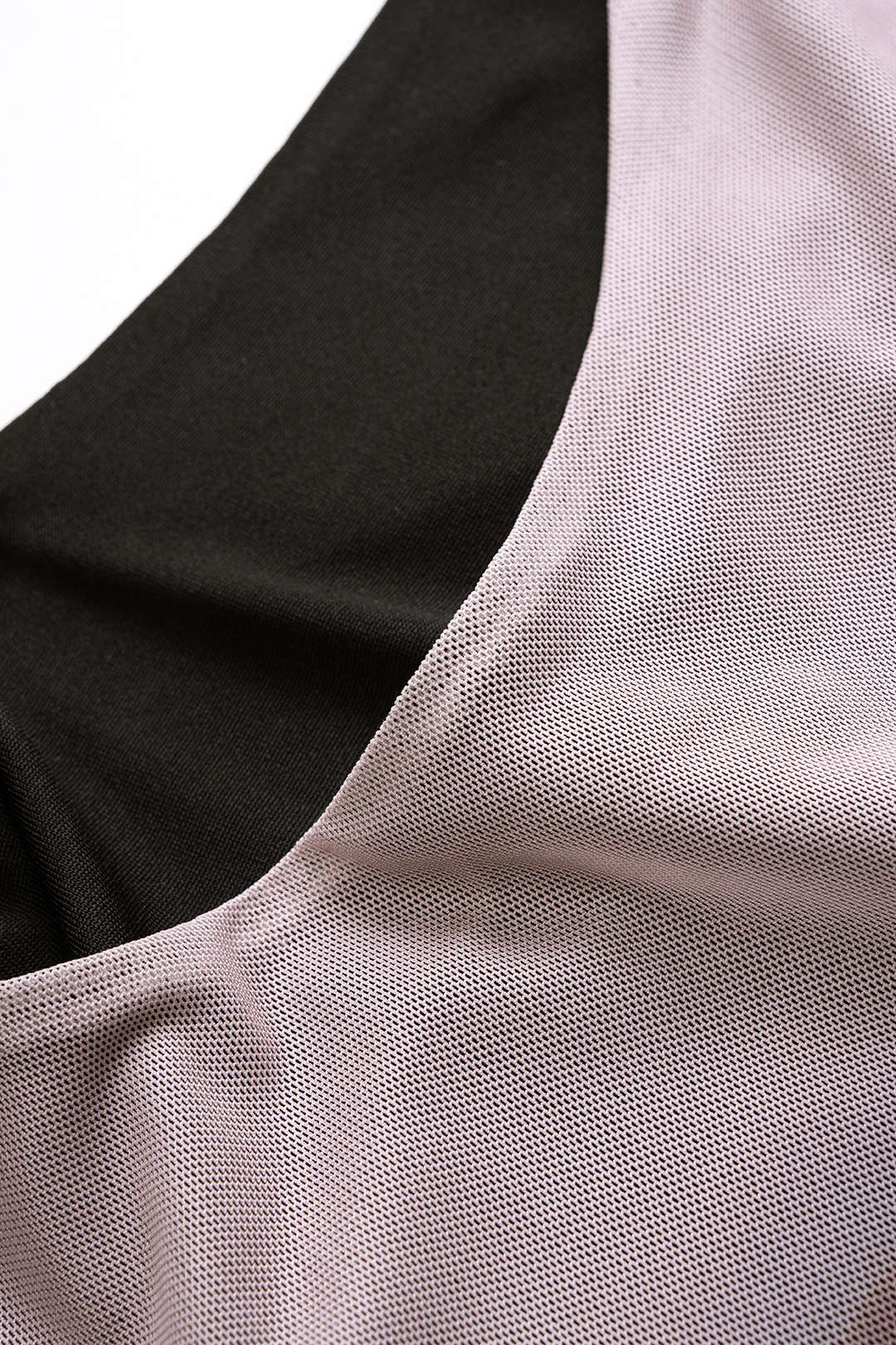 Mesh maxijurk met ruches en lange mouwen