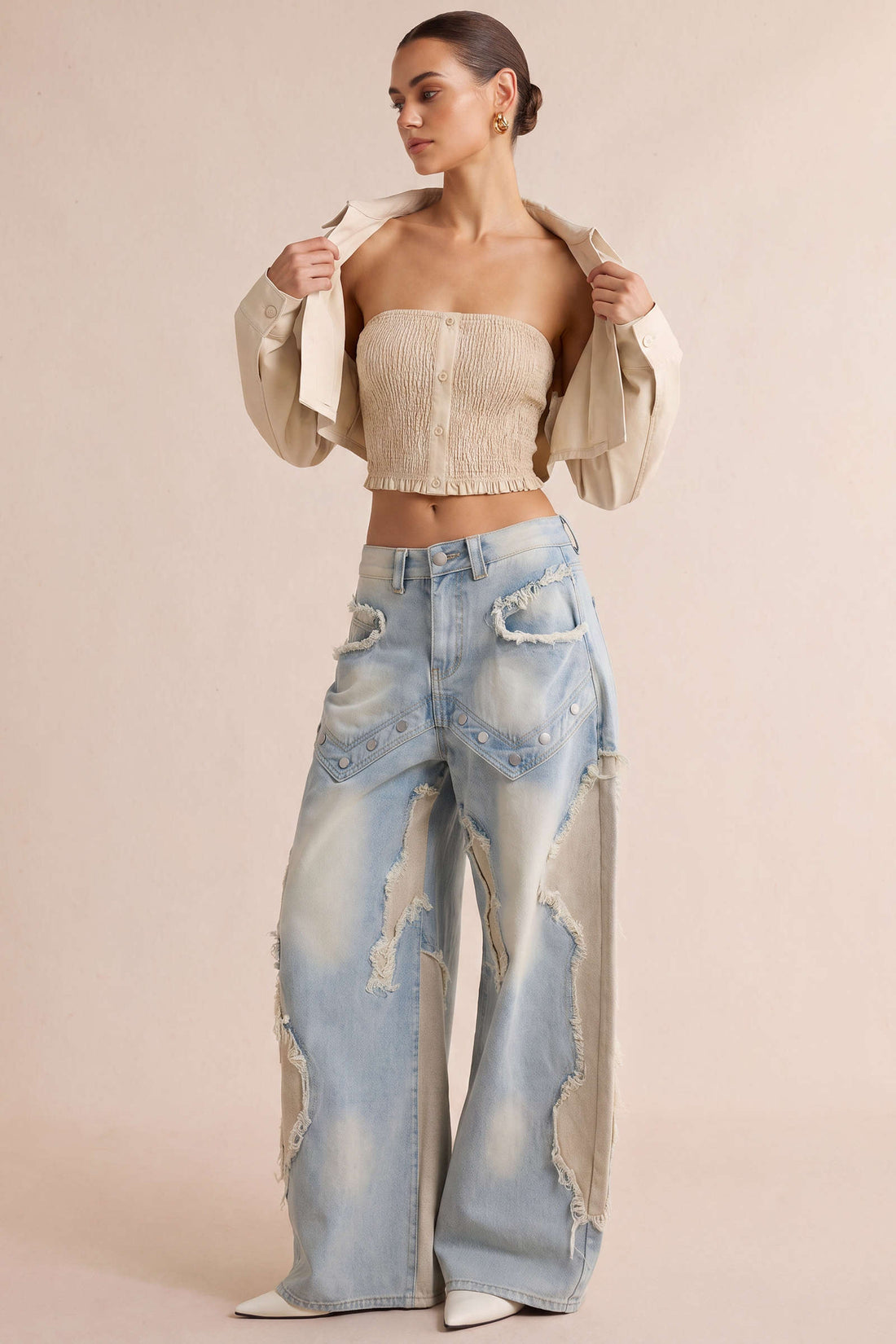Blouse met knoopjes, smokwerk en revers