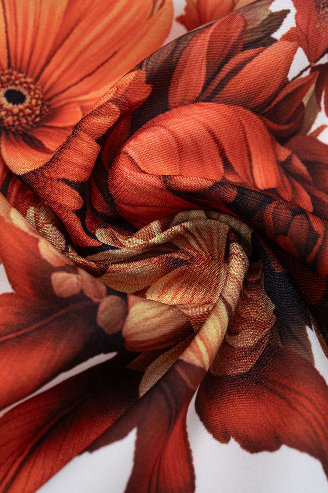 Bloemenprint asymmetrische short