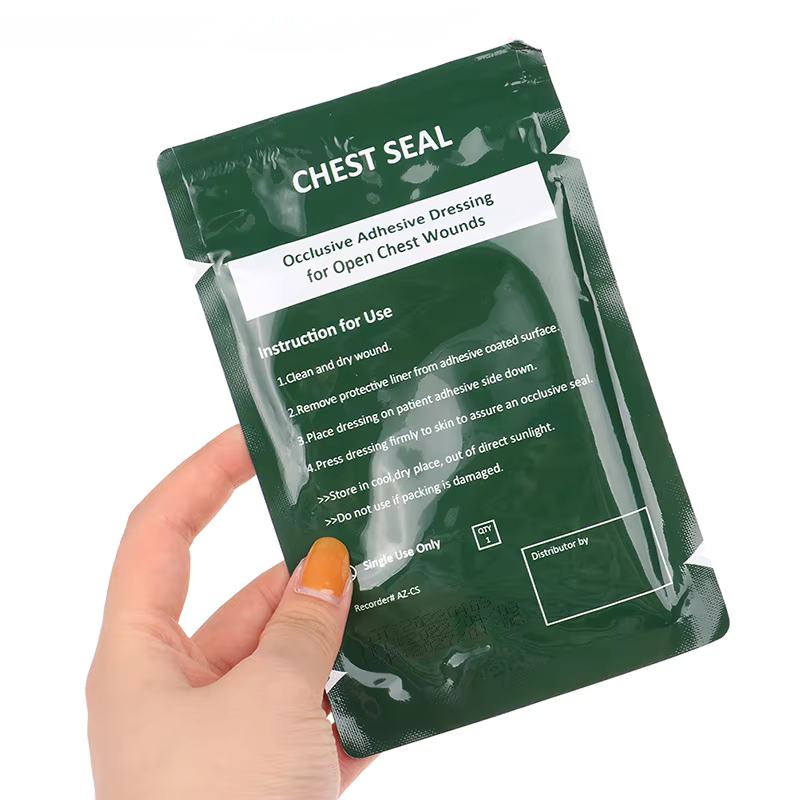 First aid emergency patch for outdoor use