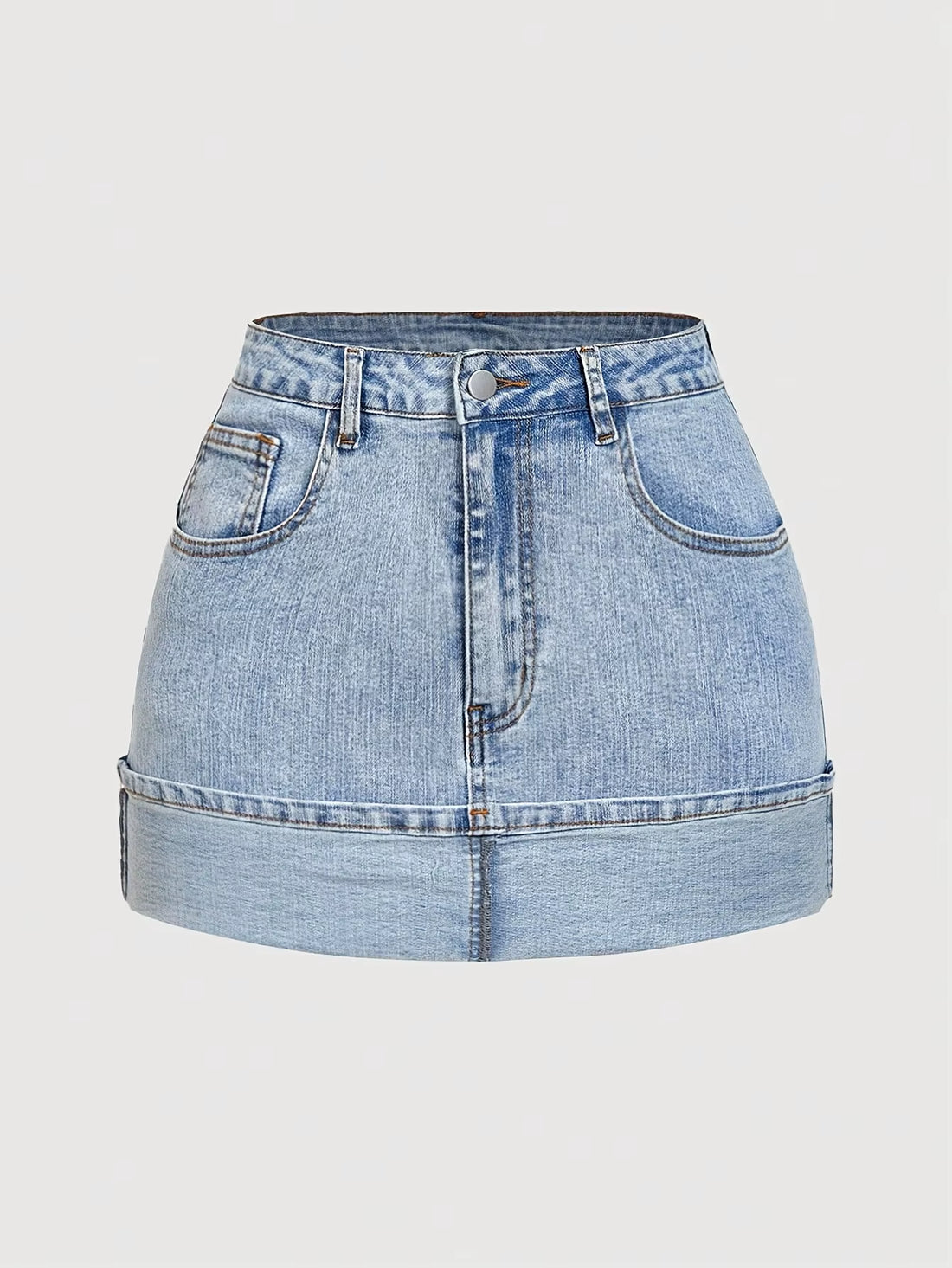 Denim skirt with pockets