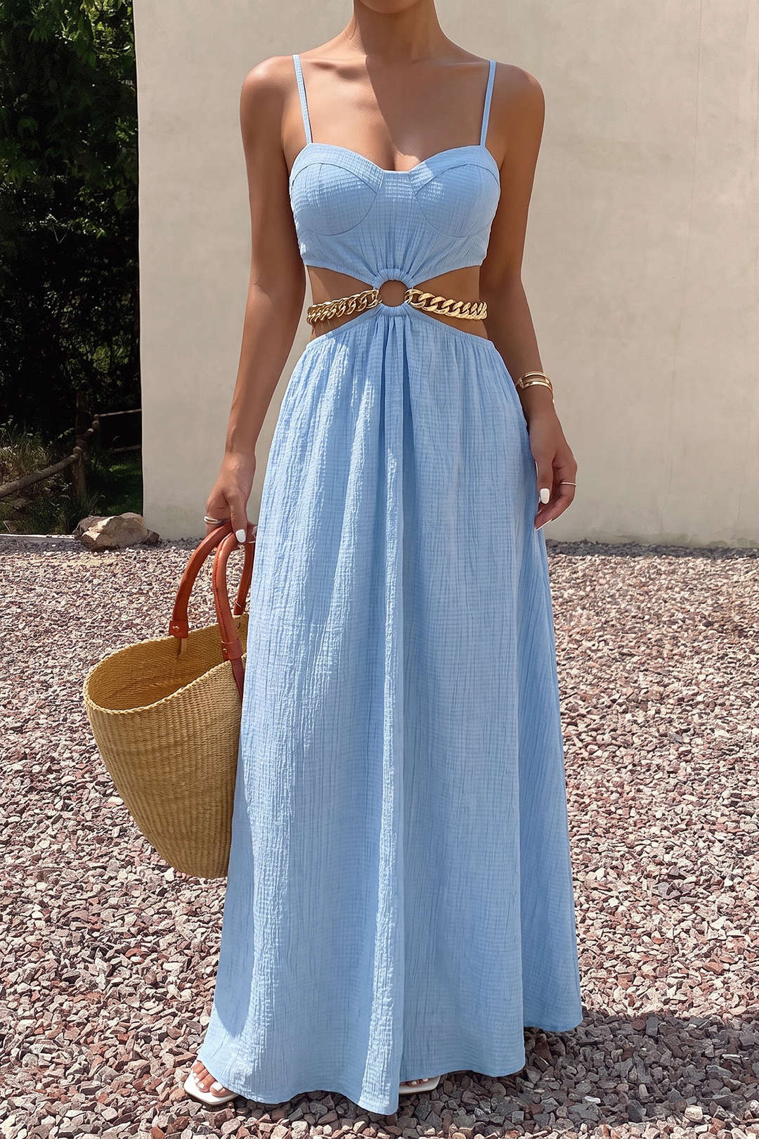 Gestructureerde metallic maxijurk met kettingdetail