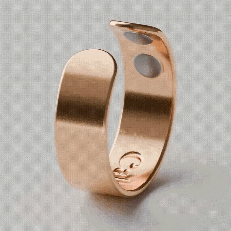 Calmi Ring – The natural menopause solution