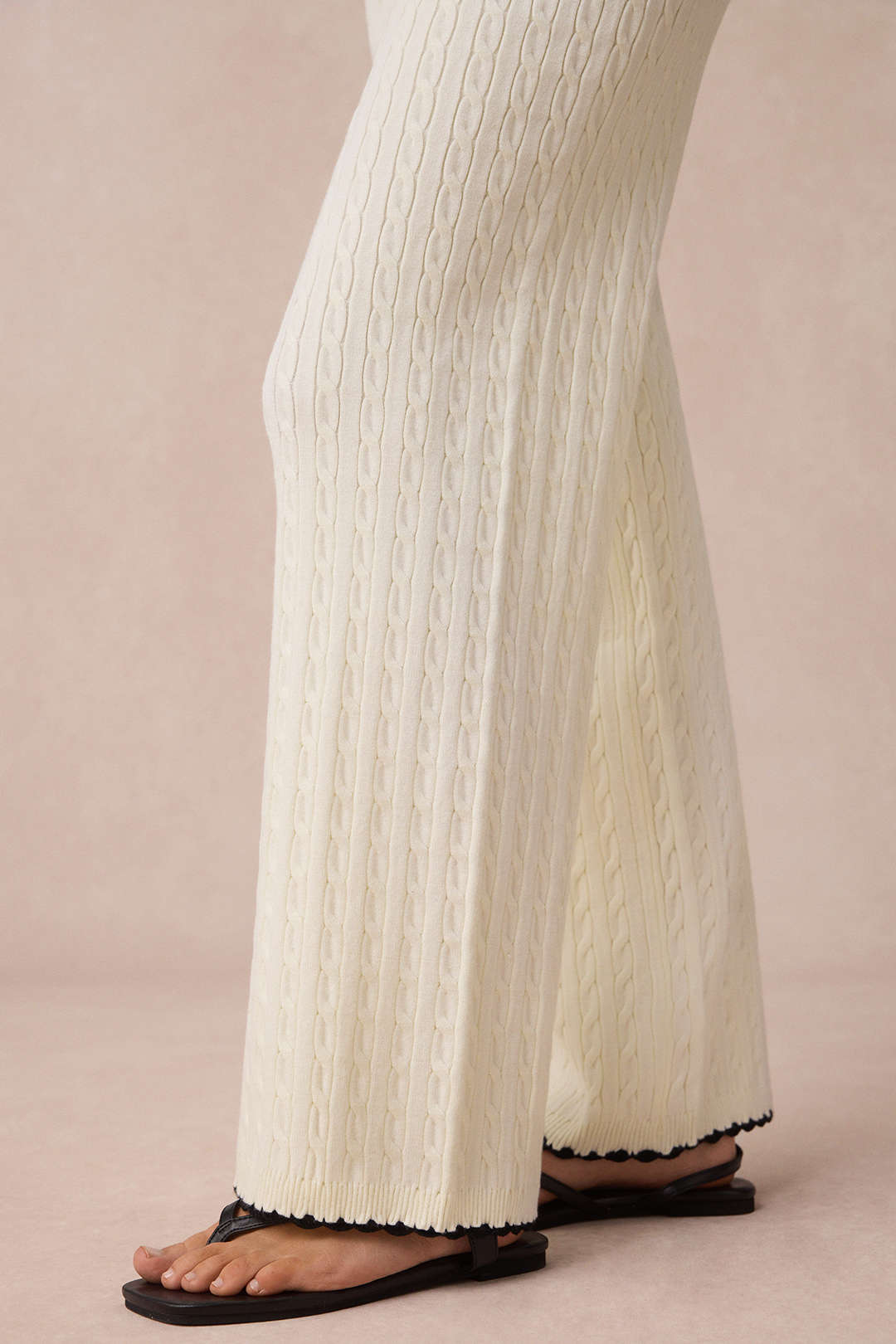 Margot - Gebreide set met vest en broek