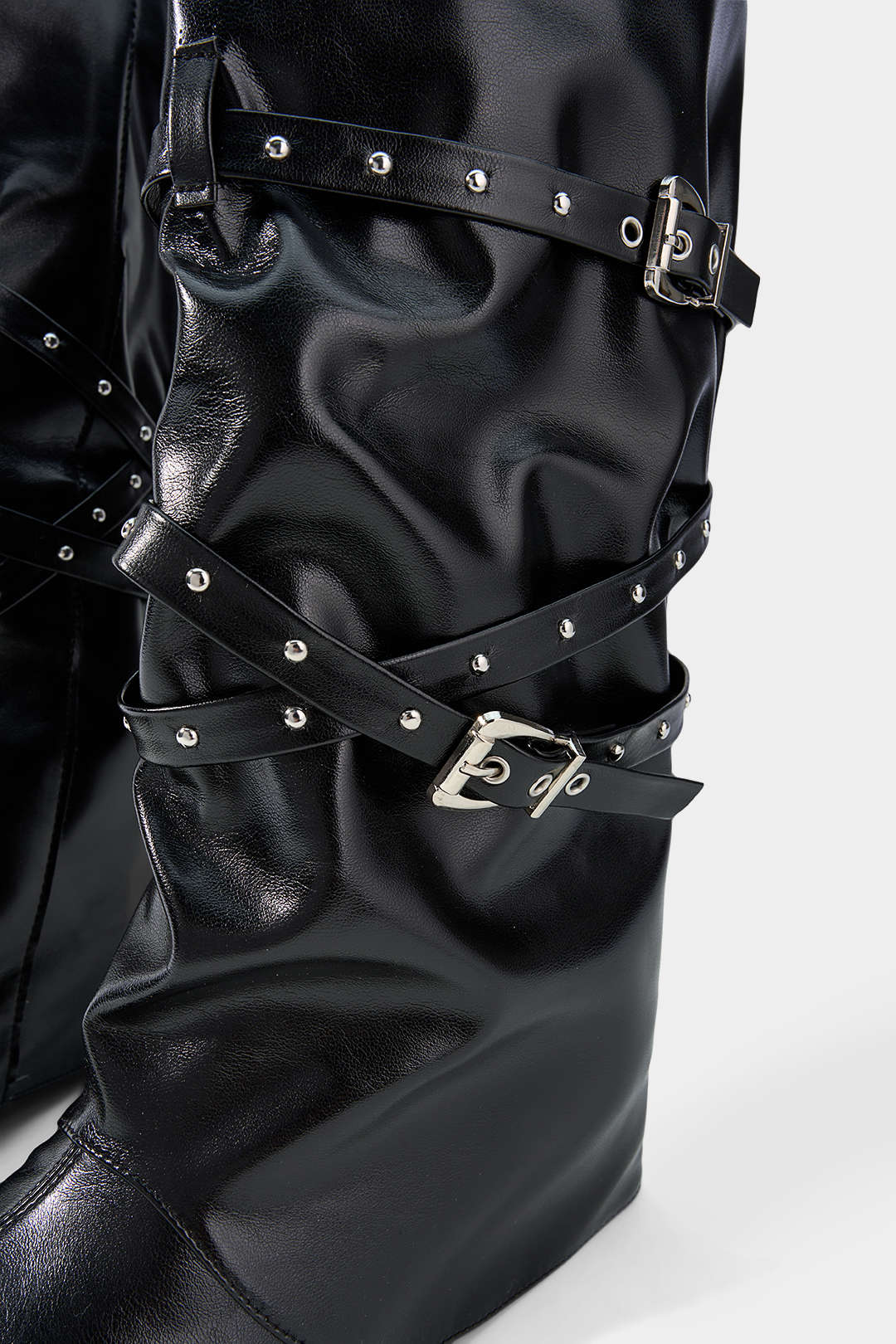 Olivia - Leren-look kniehoge laarzen met studs