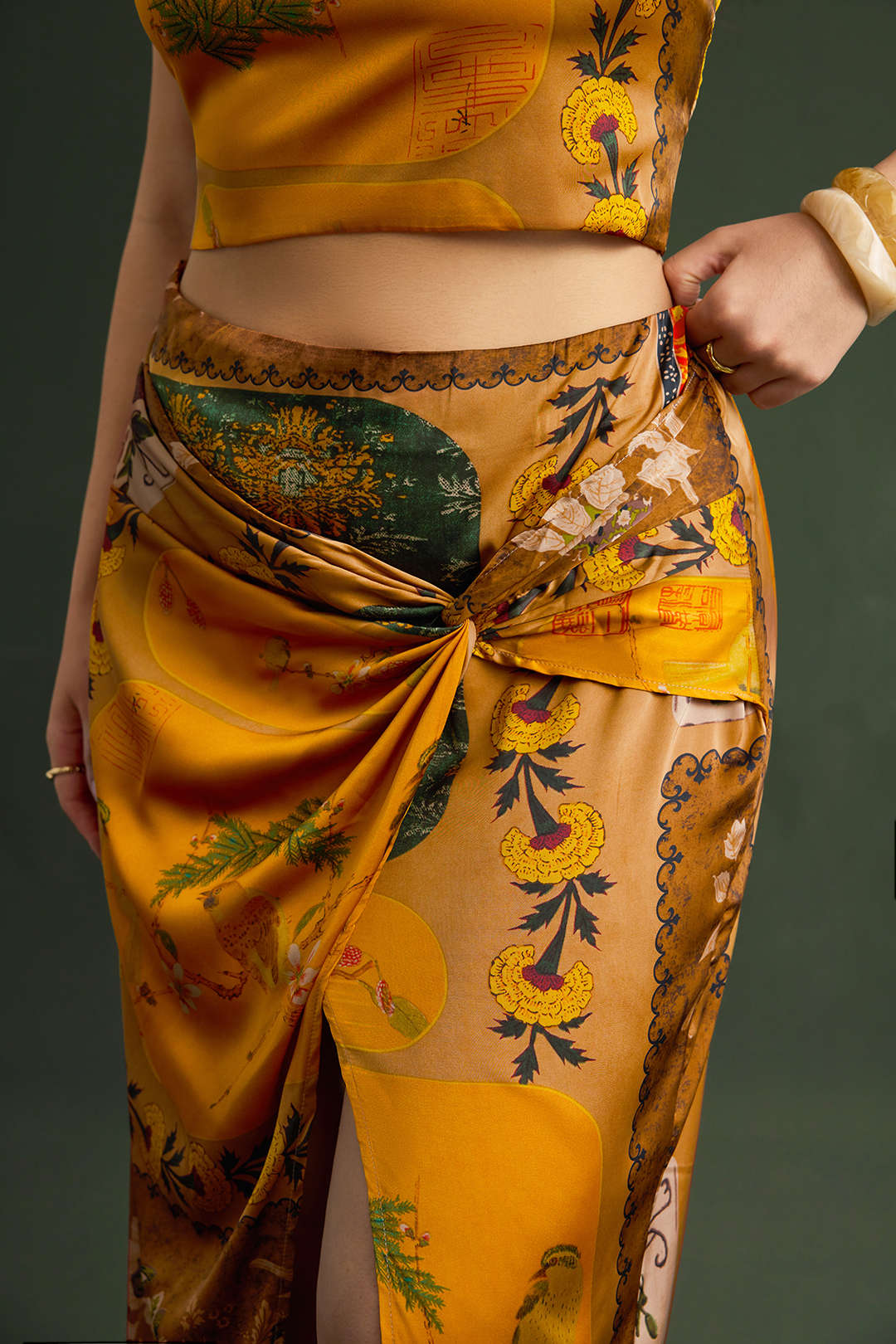 Rok met rits, hoge taille en gedraaid detail