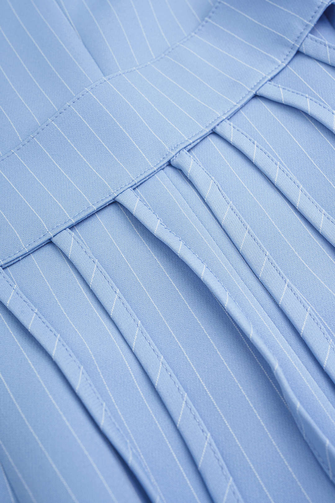 Gestreepte blazer met V-hals, franjes en ruches