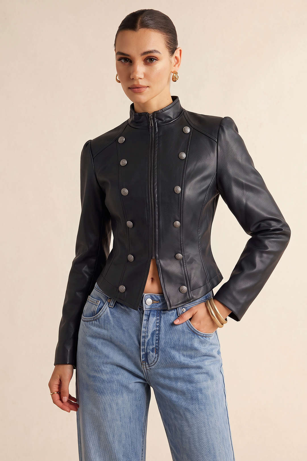 Leren-look jasje met knoopjes en rits