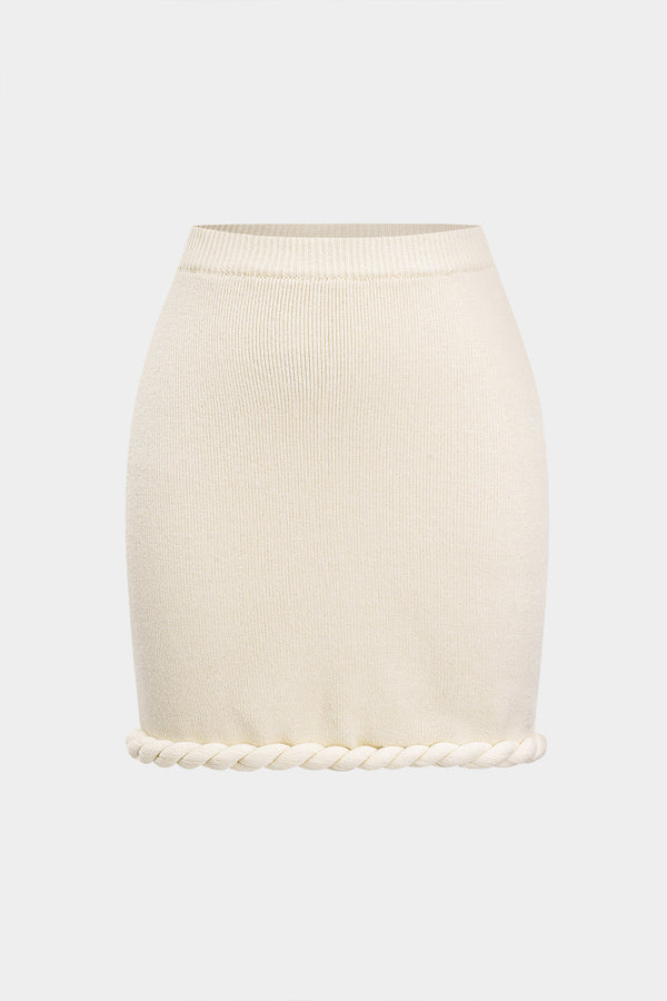 Gebreide rok met gedraaid detail en knoopdetail