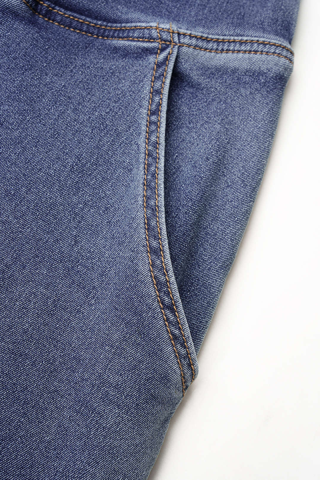 Denim mouwloze jumpsuit met strik en wijde pijpen