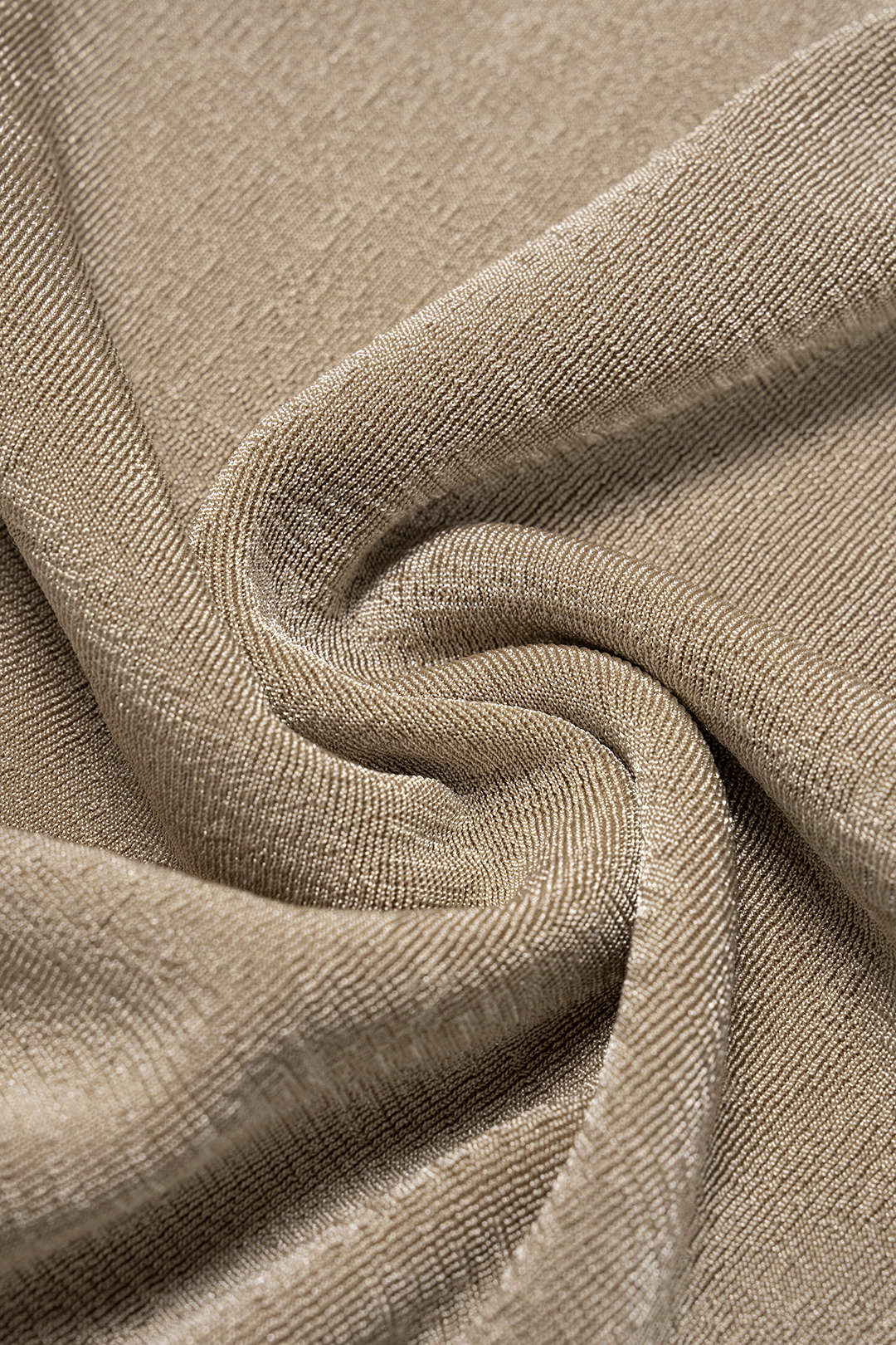Mouwloze top met ruches, gedraaid detail en knoopdetail