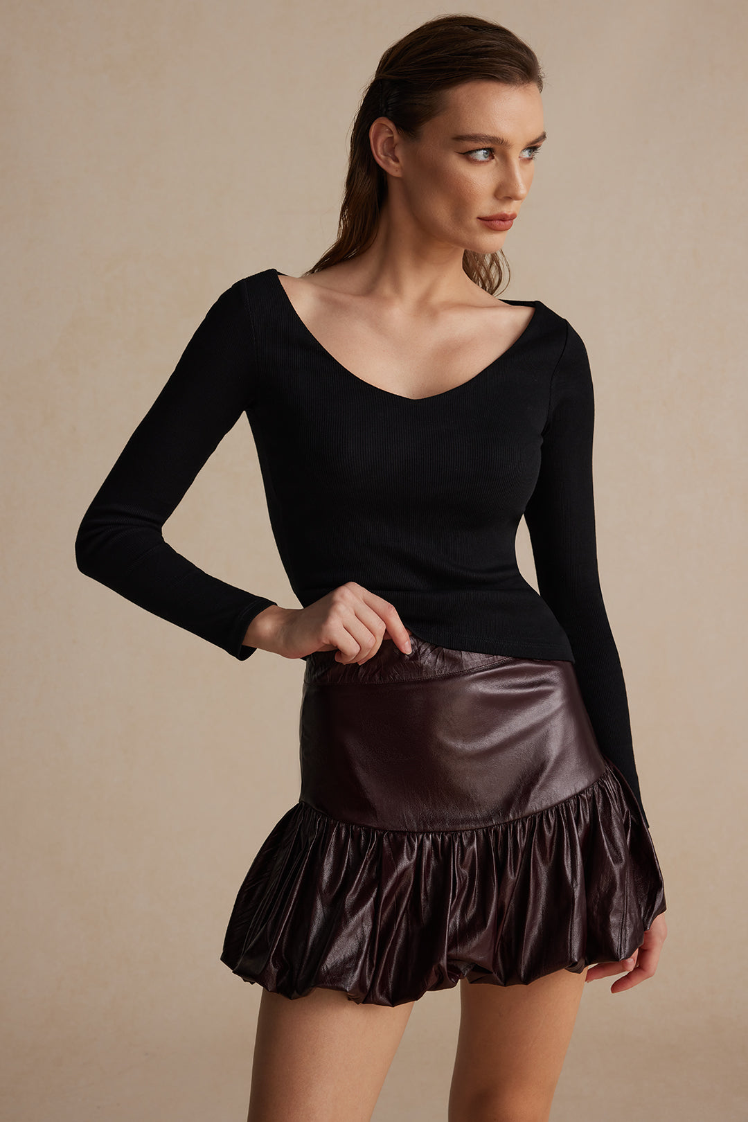 Olivia - Effen leren-look rok met ruches