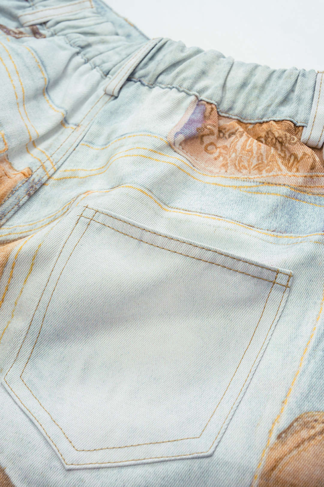 Short met kettingdetail en wijde pijpen
