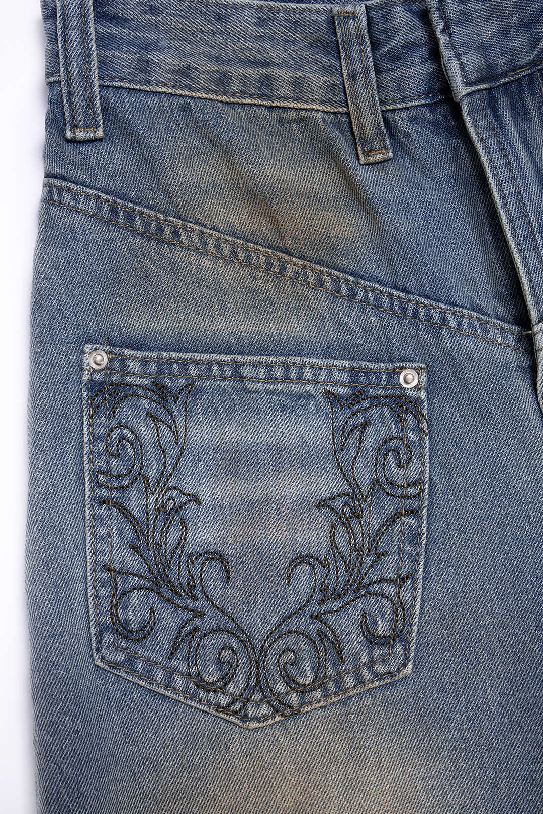Gwen - Jeans met borduursel en zakken