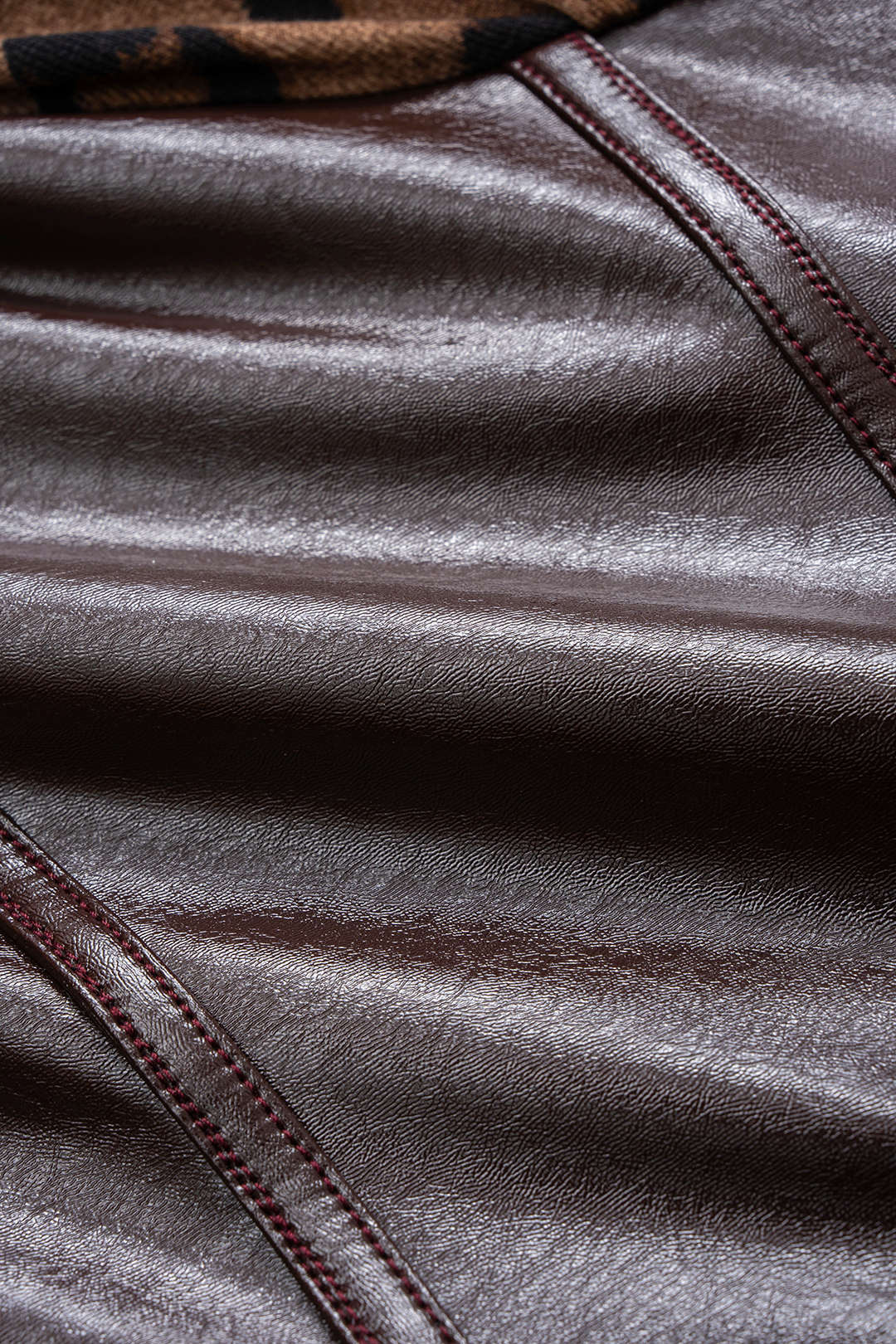 Luipaardprint leren-look body met lange mouwen