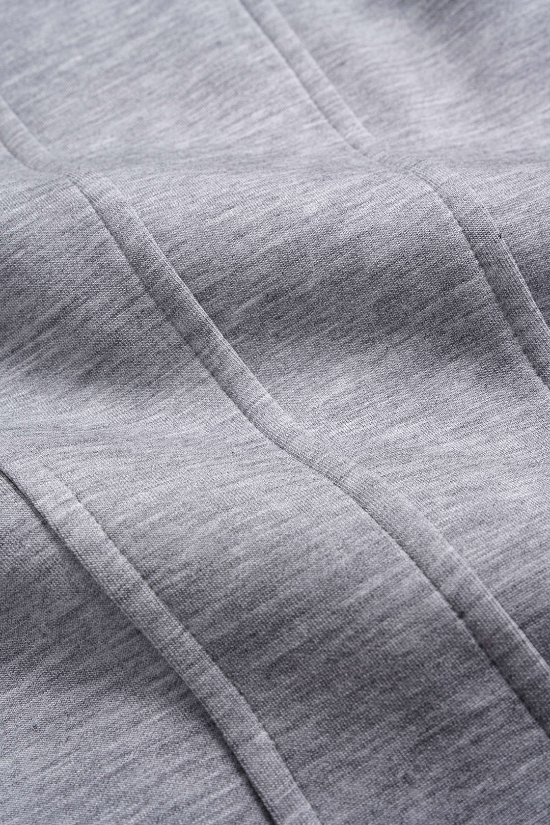 Sweater met rits, ruches en getailleerde pasvorm