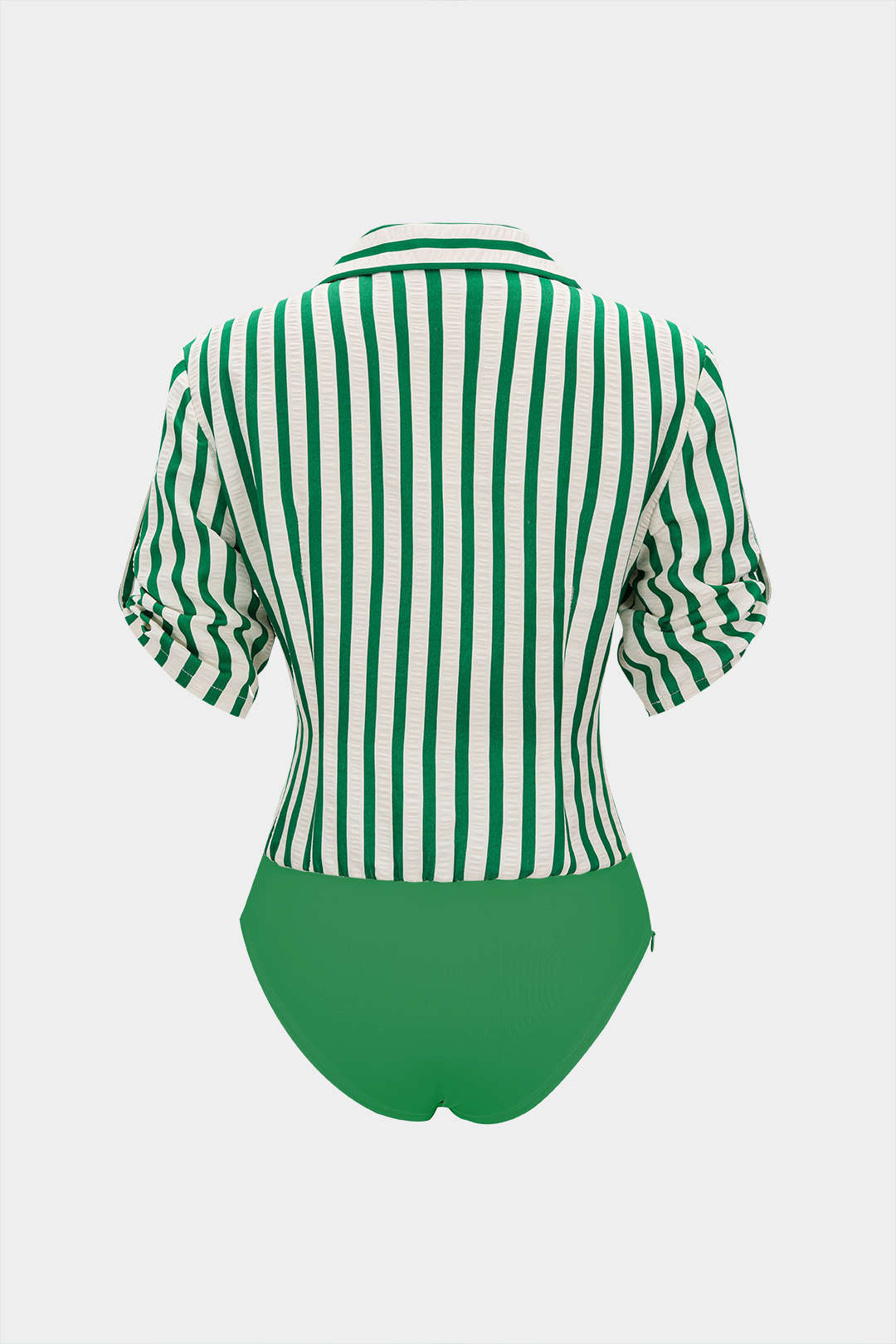 Gestreepte patchwork body met knoopjes, ruches en V-hals