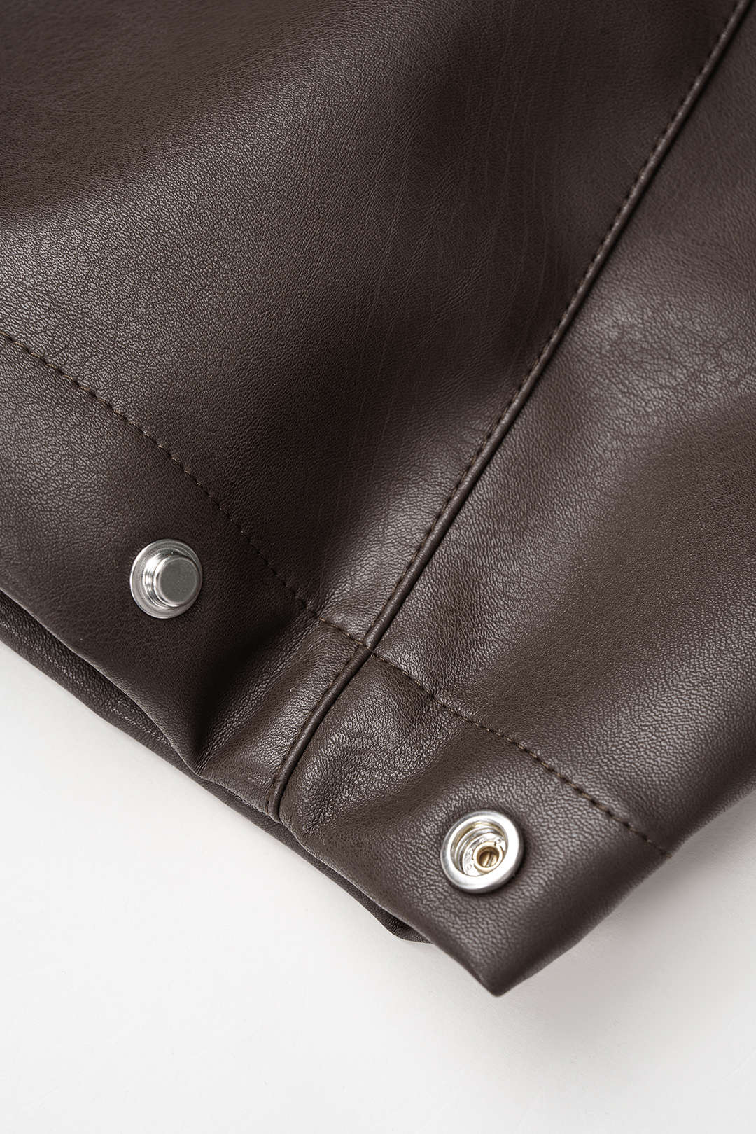 Leren-look broek met ruches, zakken en ballonmodel
